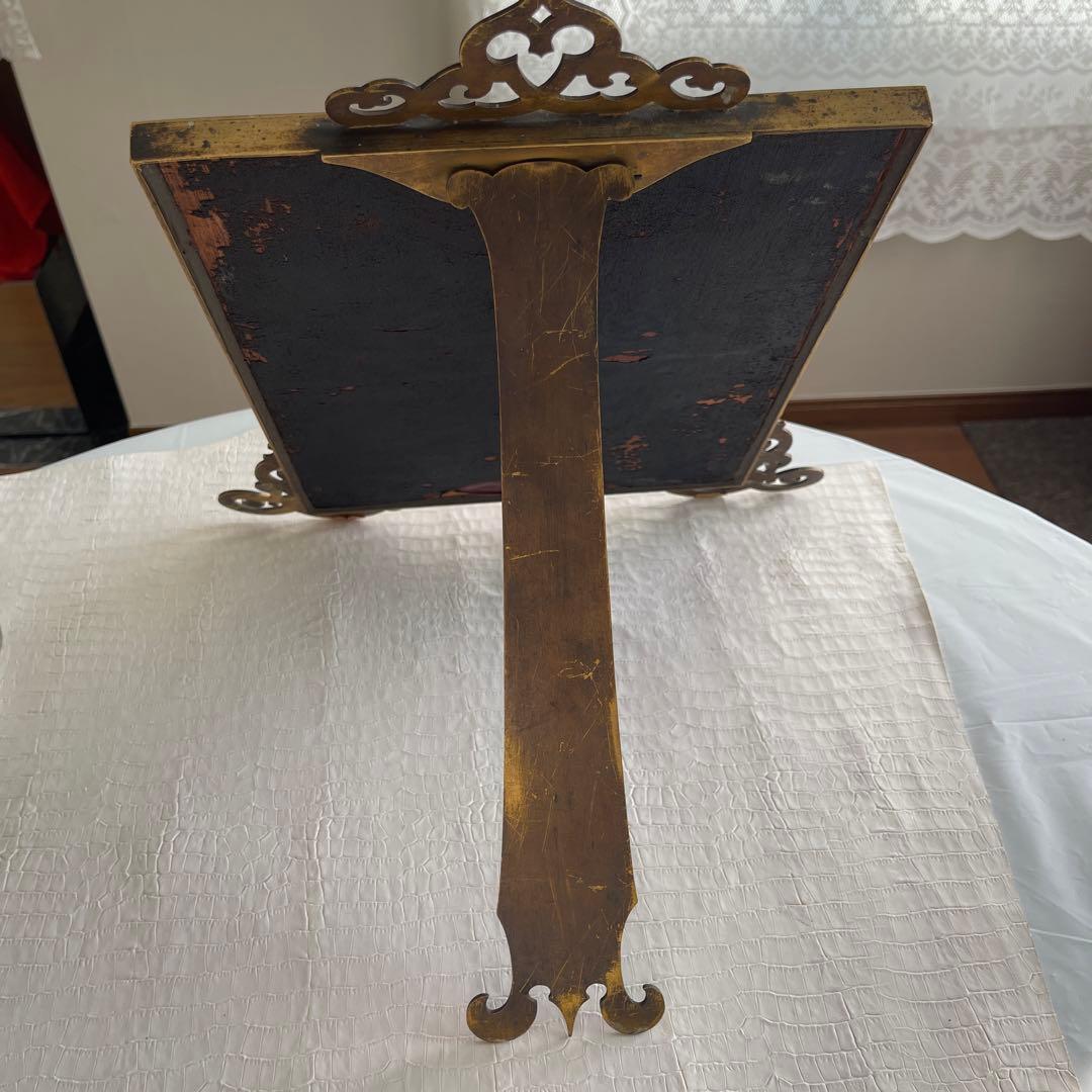 【アンティーク】装飾的なゴールドフレームの鏡