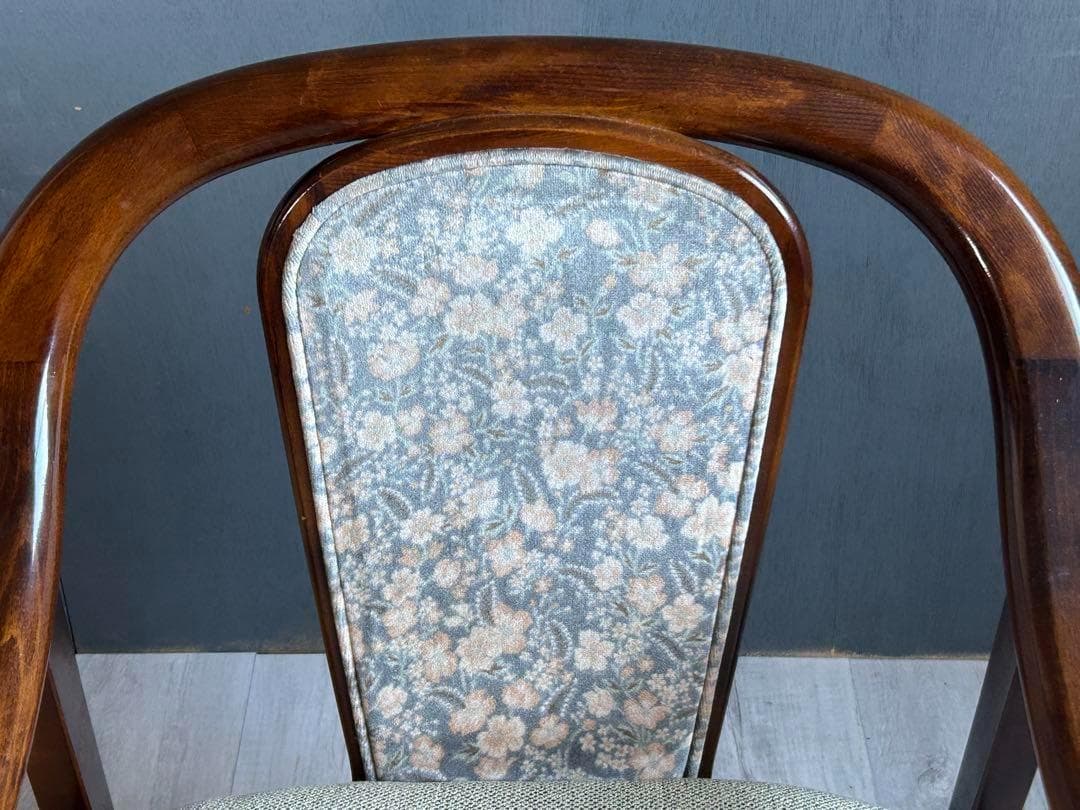 ④　リメイク品　尾州生地　ホワイト座面　カリモク　コロニアル　アームソファ　NI