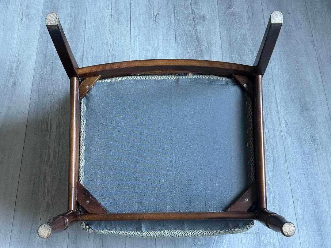 ④　リメイク品　尾州生地　ホワイト座面　カリモク　コロニアル　アームソファ　NI