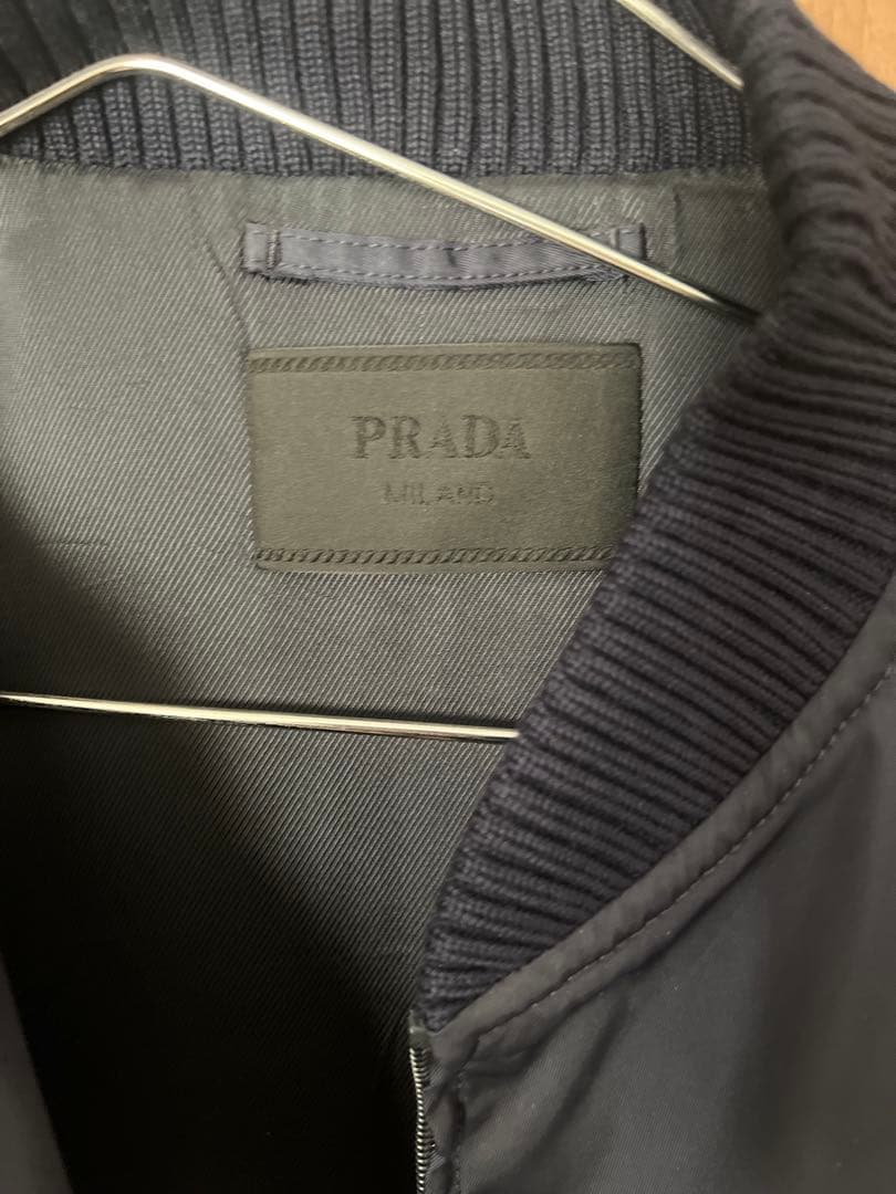 PRADA ナイロン　ジャケット ネイビー　44