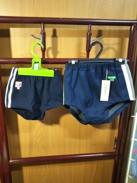 カンコー　ブルマ　新品　Ｊ９　１３０サイズ　未使用　体操服　バレーボール