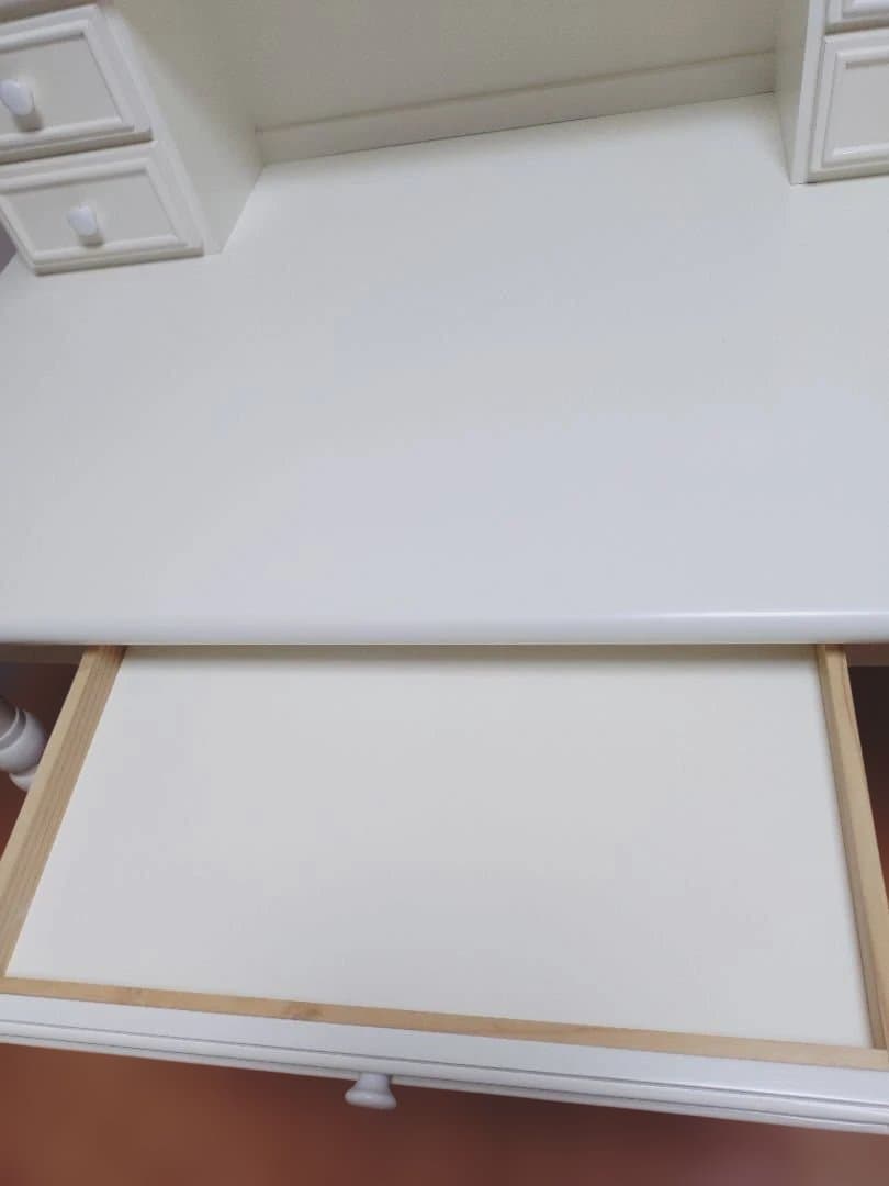 （１１月まで限定・専用）プリンセスデザインホワイト学習デスク