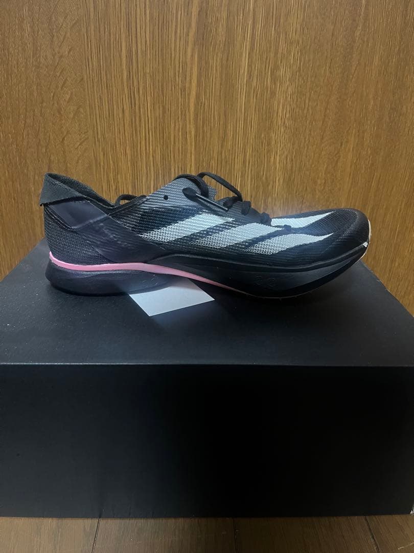 adizero アバンチ　24.0