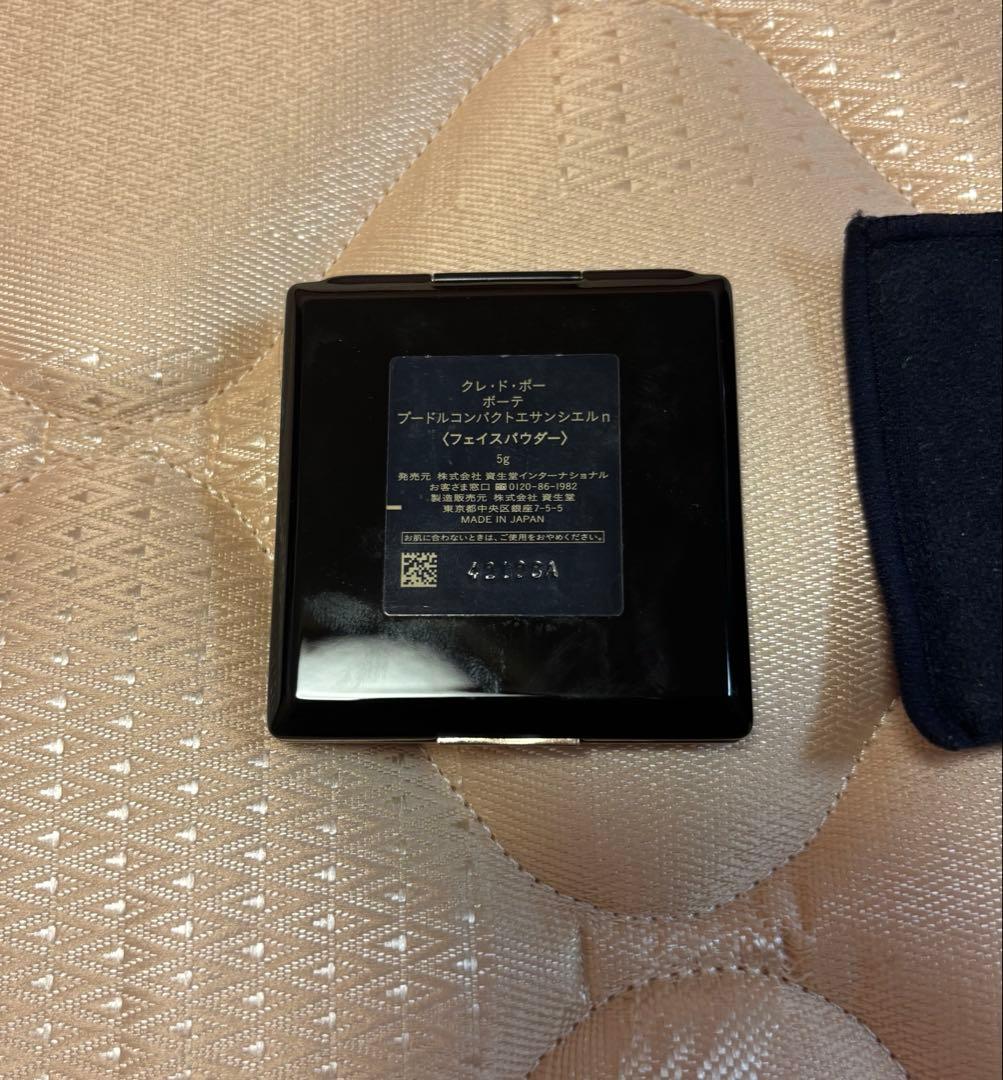 プードルコンパクトエサンシエルｎ　フェイスパウダー