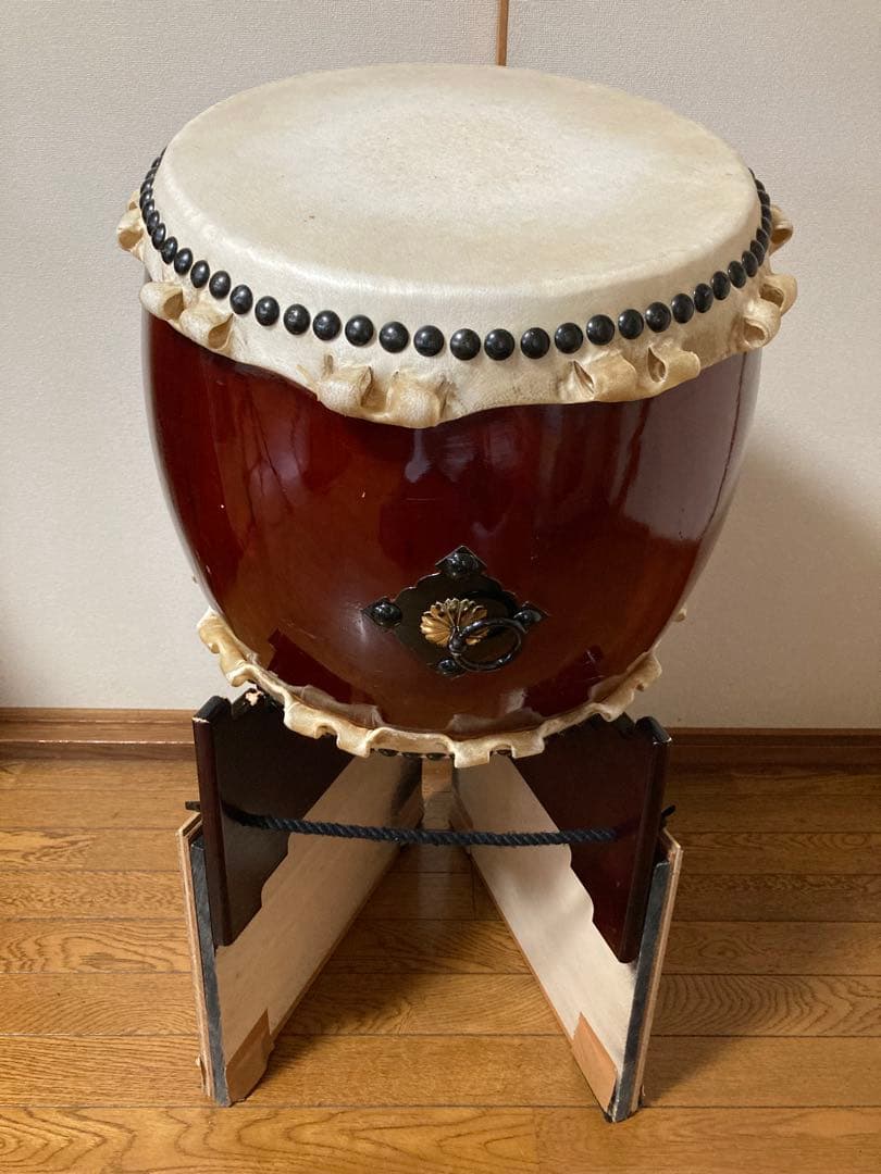 和太鼓　赤茶色　1.2尺太鼓　台座とバチ付き