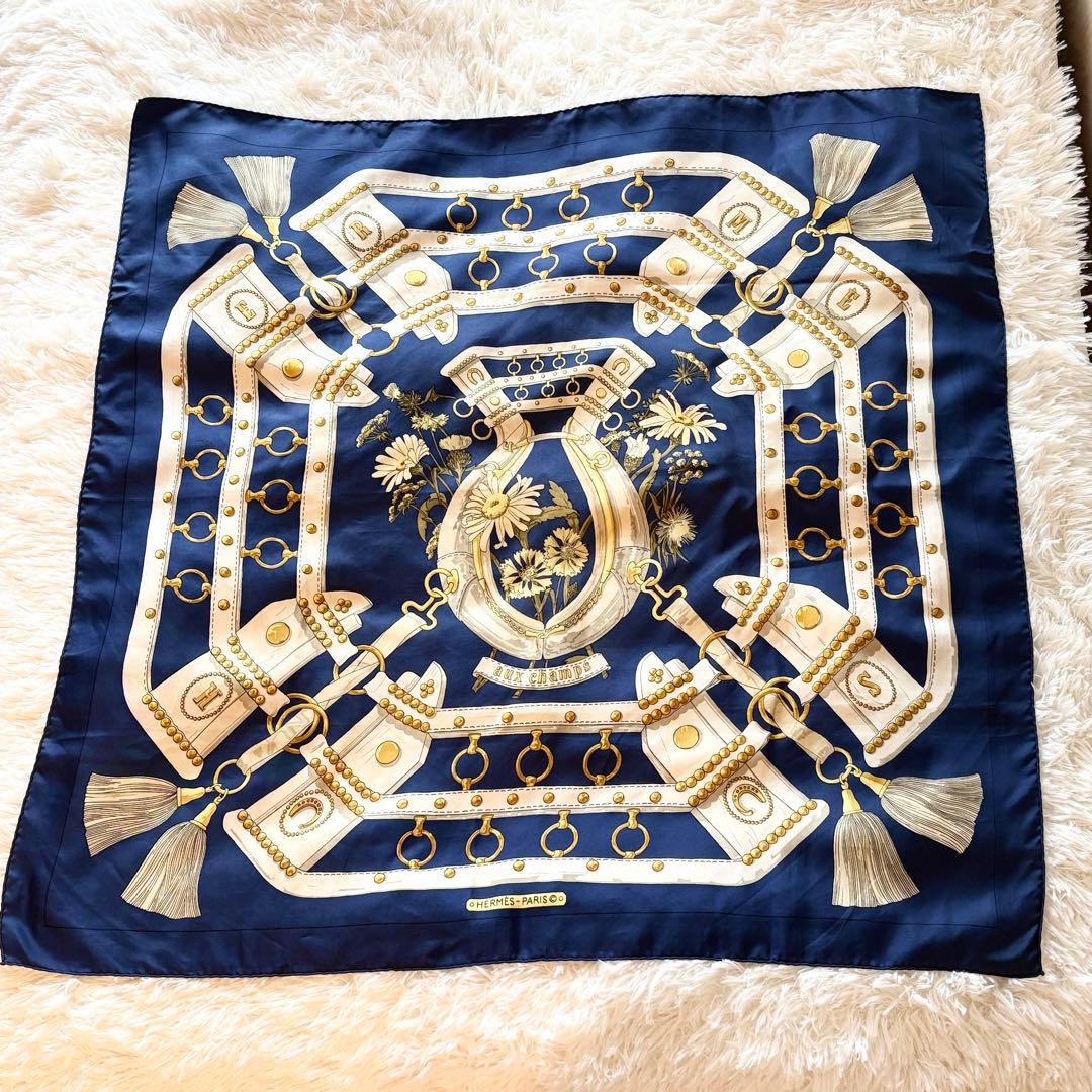 り*ま様 HERMES エルメス スカーフ カレ90 AUX CHAMPS ネイ