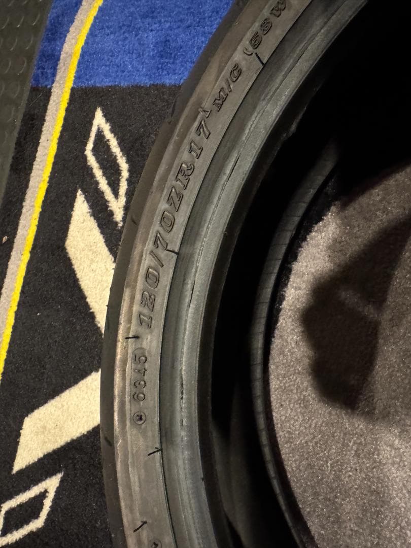 新車外しロードスポーツ2 前後セット　120/70ZR17 180/55ZR17