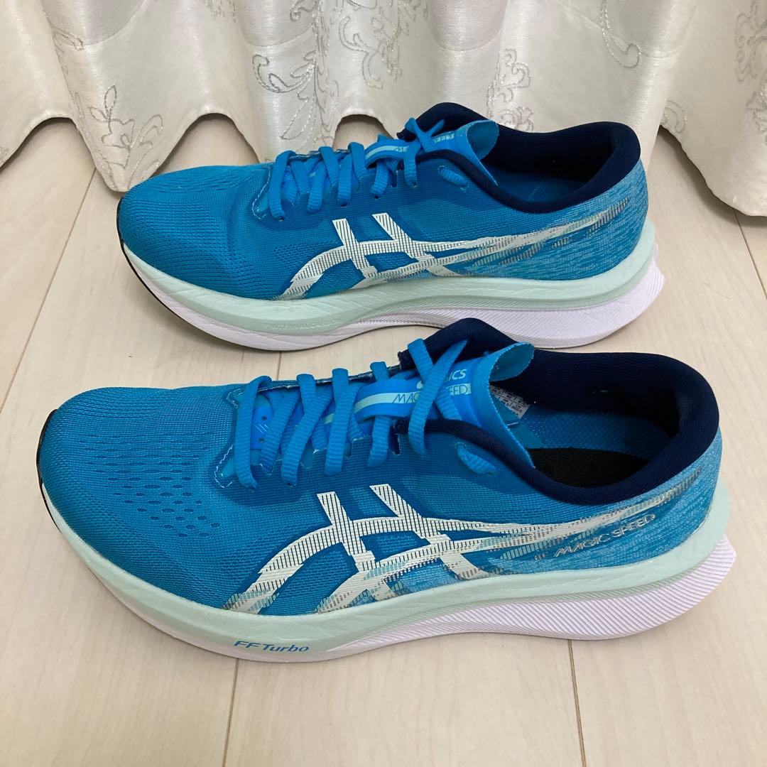 タイムセール【極美品】26.5cm MAGIC SPEED 4 asics