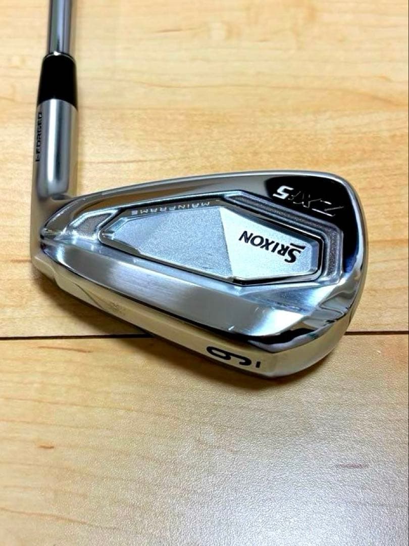 スリクソン zxi5 ダイナミックゴールド AMT ホワイト 値引き交渉可