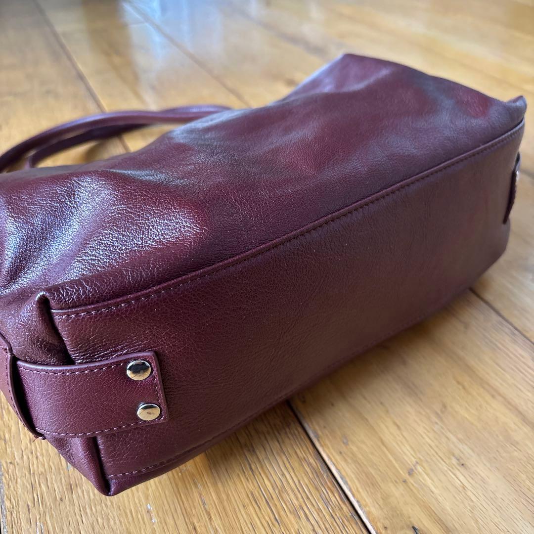 イアパピヨネ　ロングボストンハンドルバッグ　ボルドー　バーガンディ