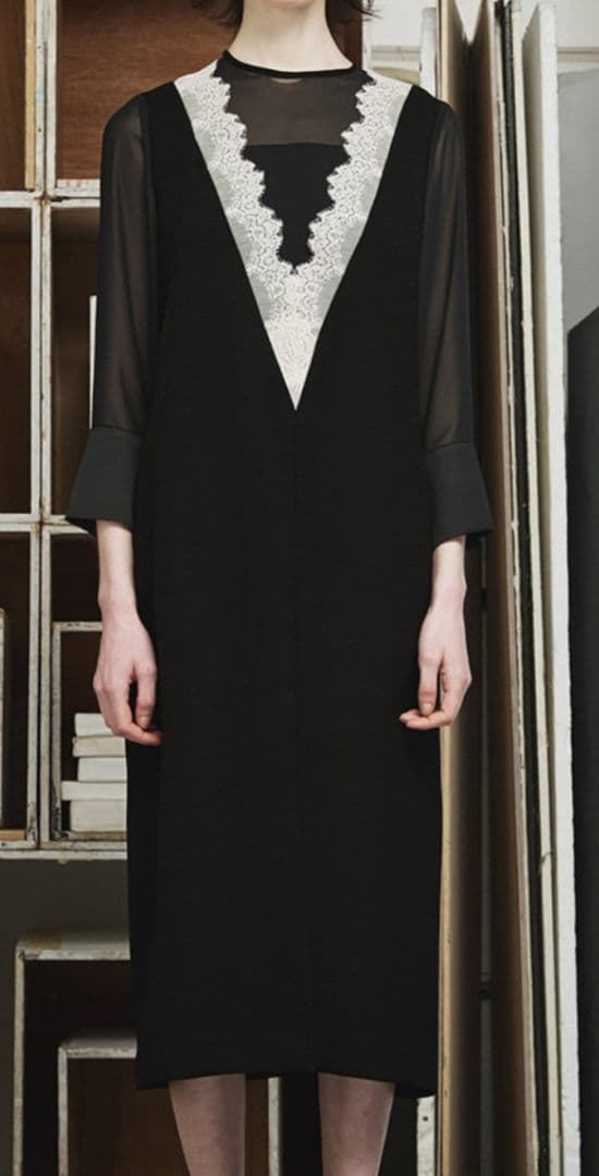 特別値下げ！LOKITHO ロキト　ブラックフォーマルレースワンピース