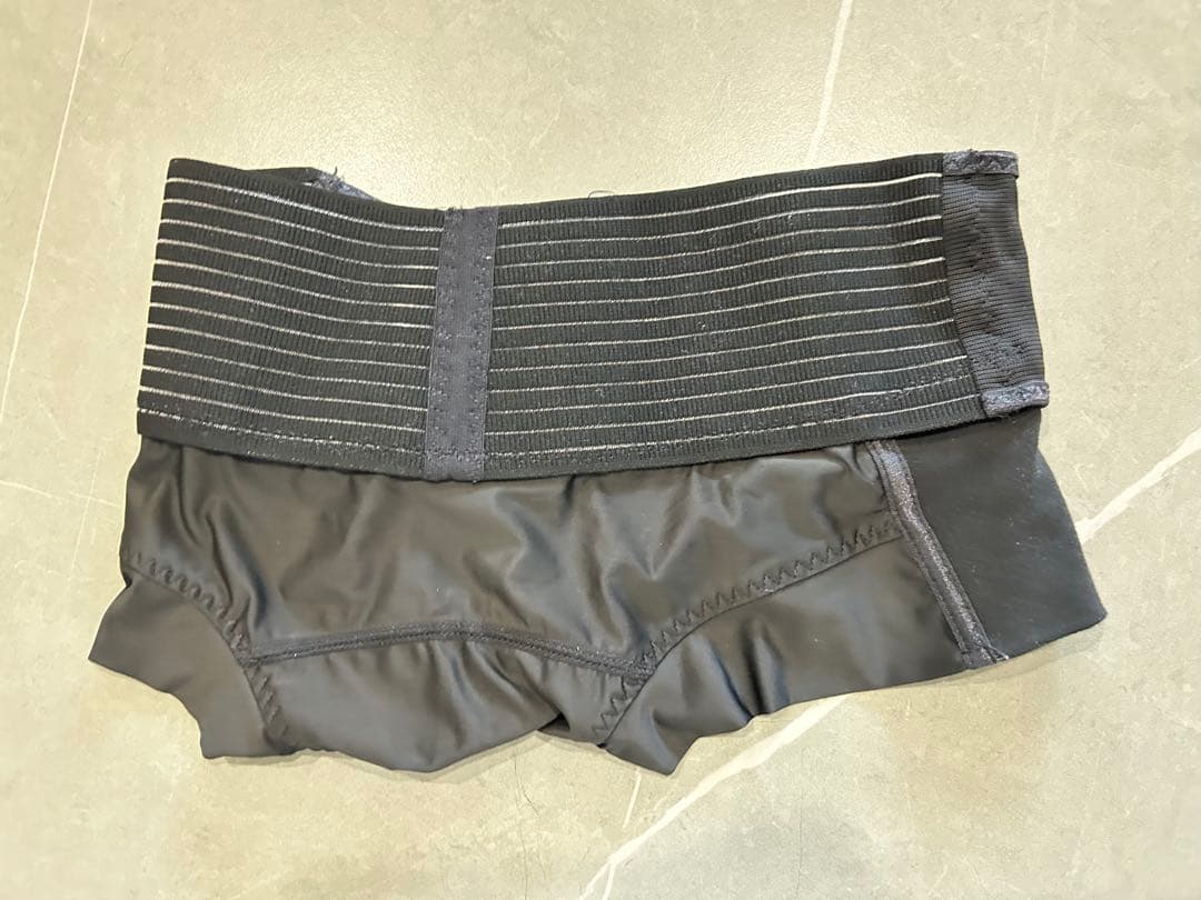 fit keep 2 Mサイズ ブラック