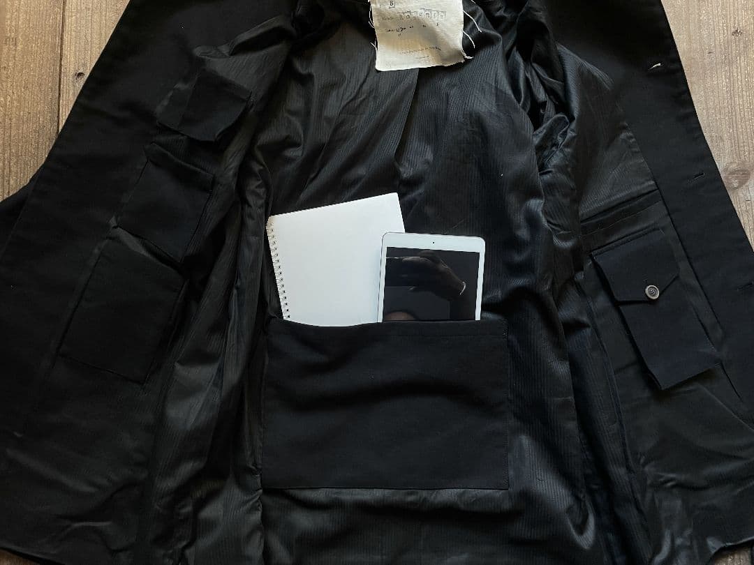 新品同様an irrational element旅や旅行CAMERA COAT