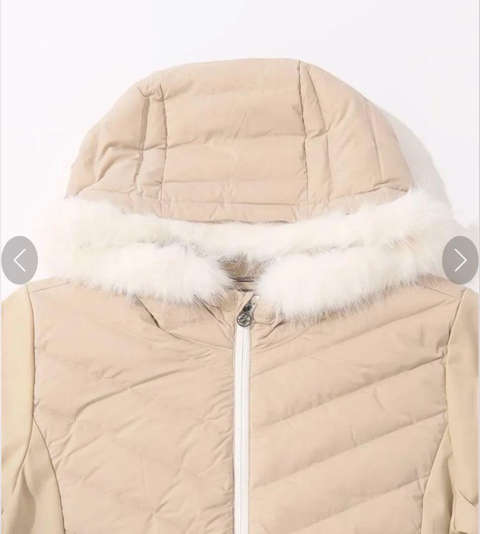 デサントゴルフ　ハイブリッドフーディーダウンジャケット