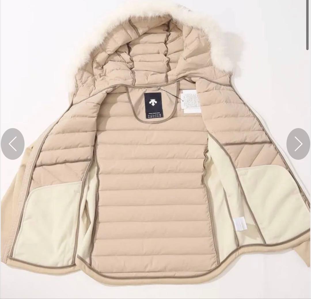 デサントゴルフ　ハイブリッドフーディーダウンジャケット