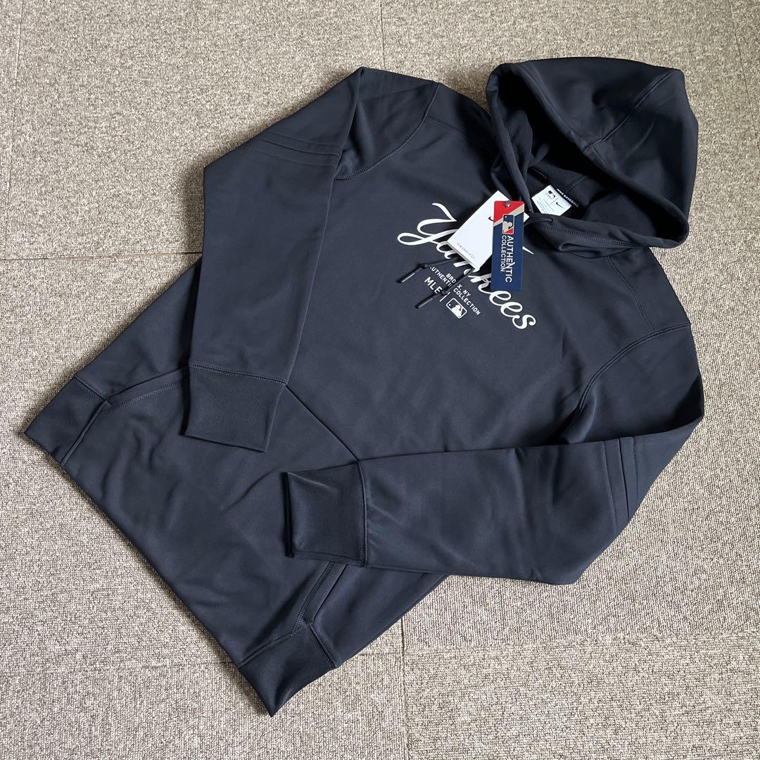 Nike Yankees フード付きスウェットシャツ
