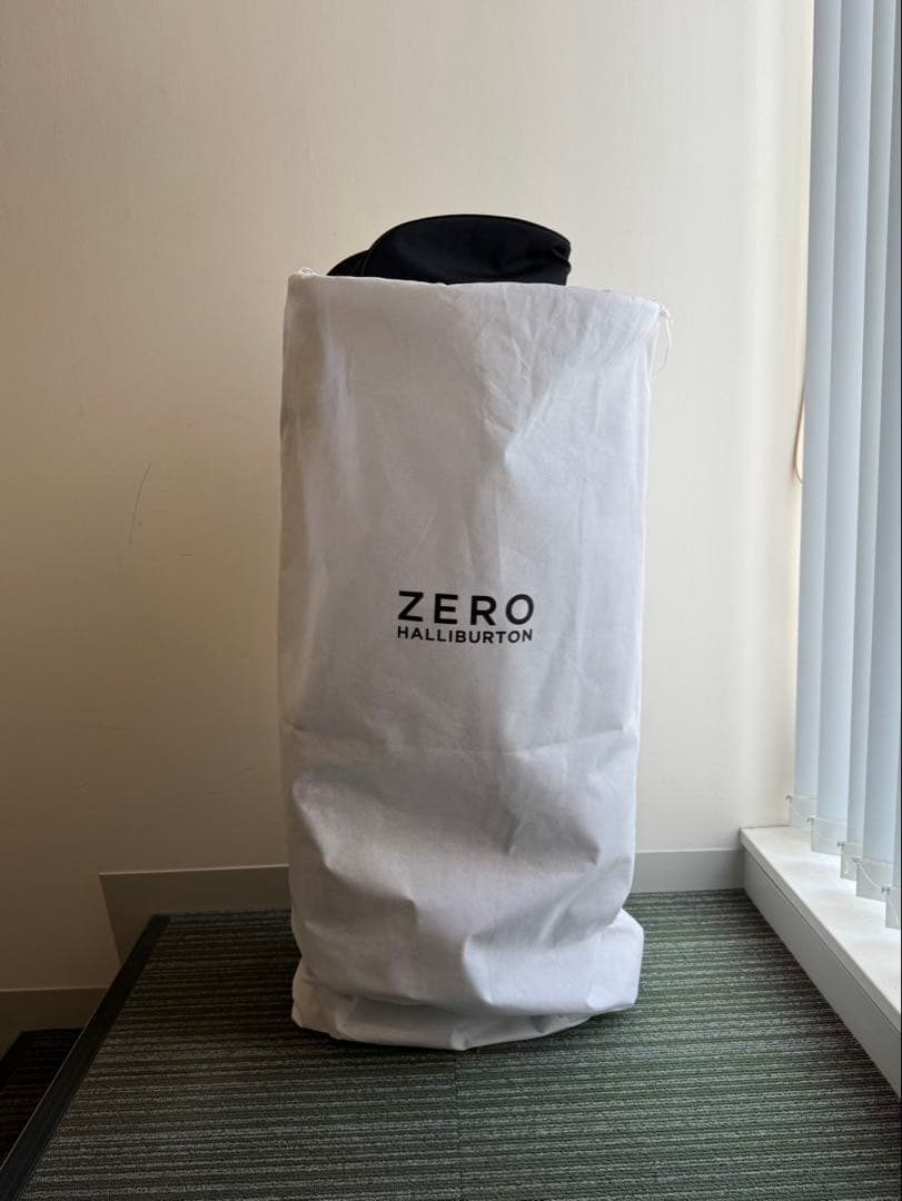 ZERO HALLIBURTON メルセデスベンツ ゴルフバッグ ブラック