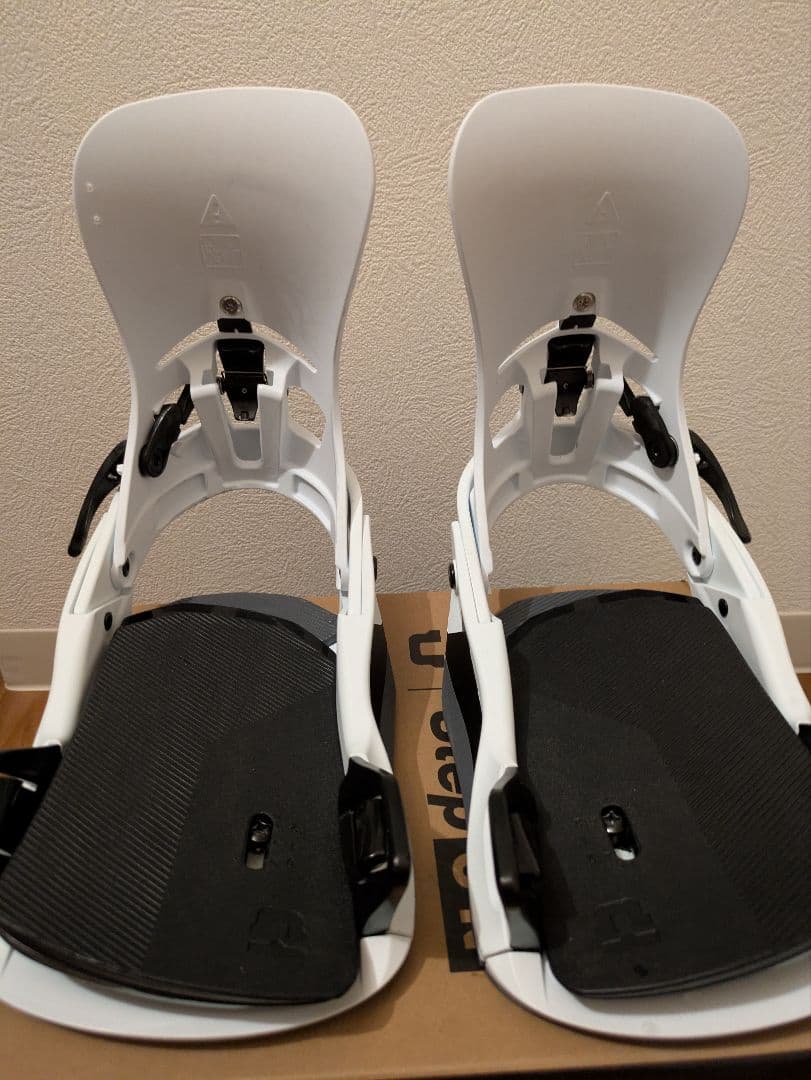 UNION Step On ATLAS　ユニオン　ステップオン　BURTON