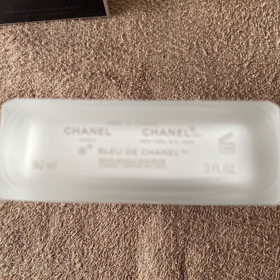 BLEU DE CHANEL 3-IN-1 モイスチャライザー 90ml