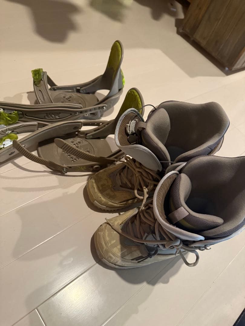 2月で取下します】子供の成長に各サイズ。ボアブーツ、ビンディング