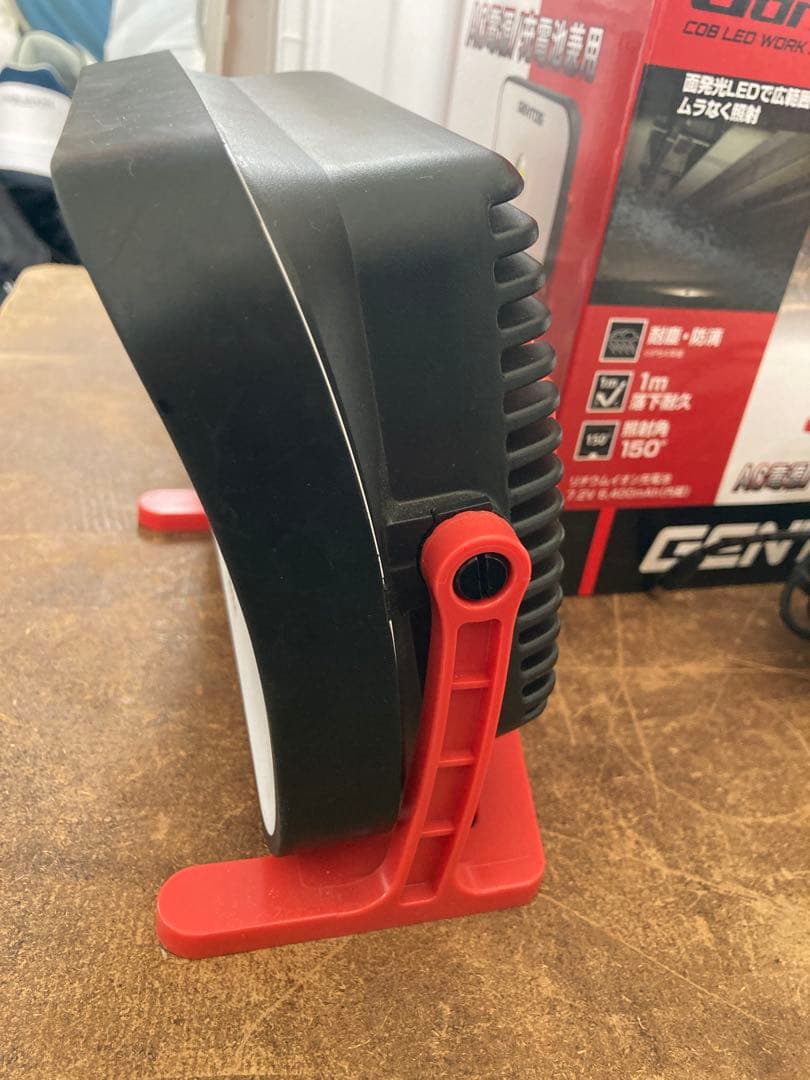 GENTOS GZ-314 中古　ジェントス　投光器　LED