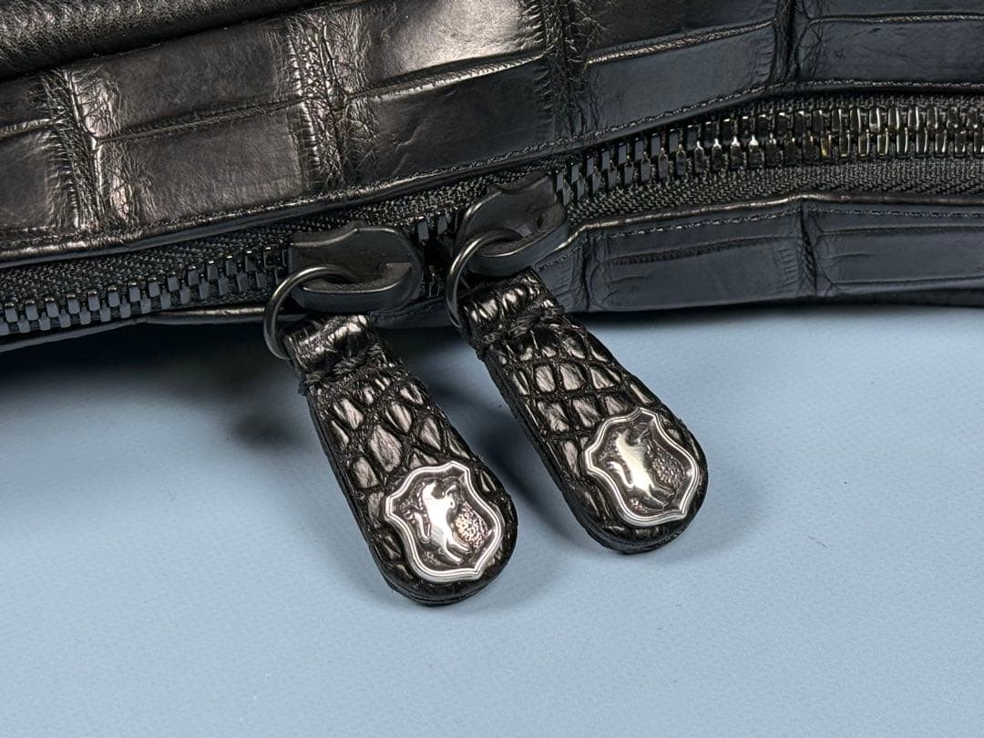 FUNNY STALLION DRAFTING BAG 黒レザー ボディバッグ