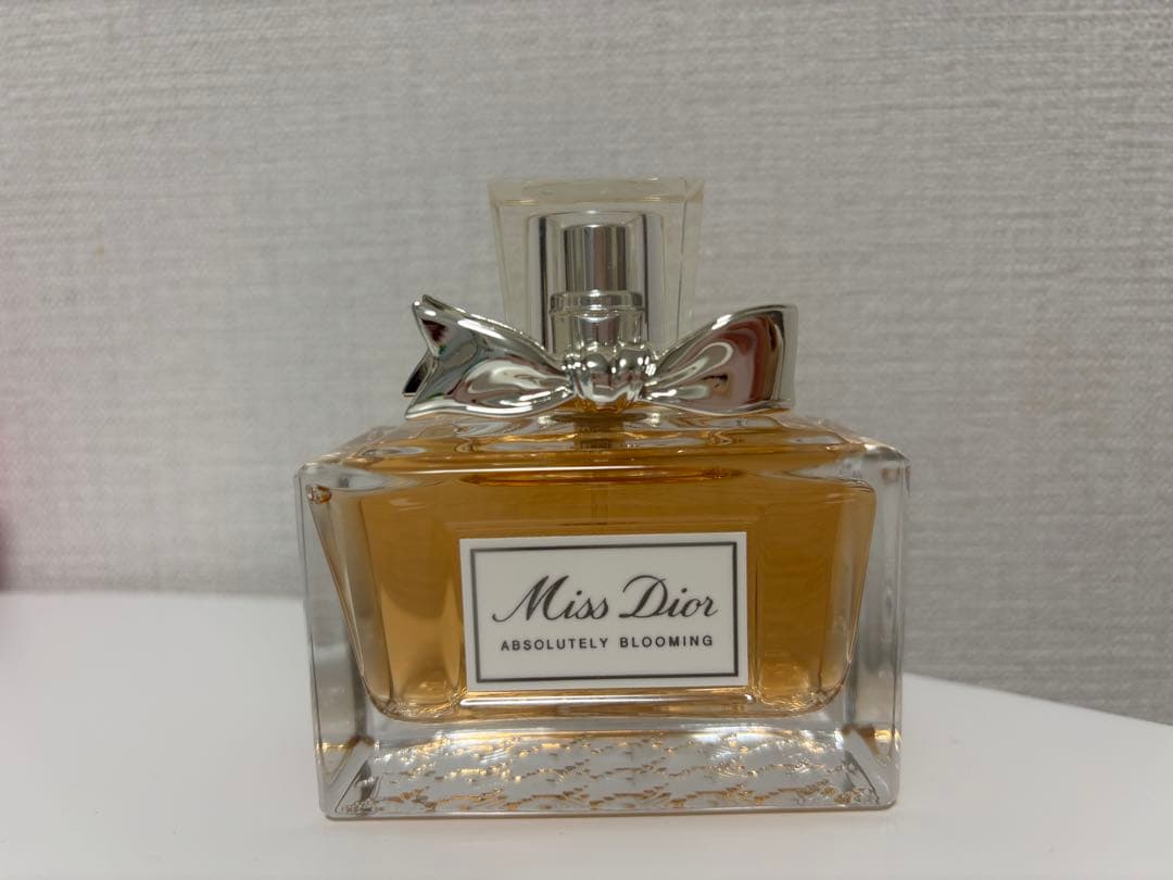 香水(女性用) Miss Dior Absolutely Blooming 50ml
