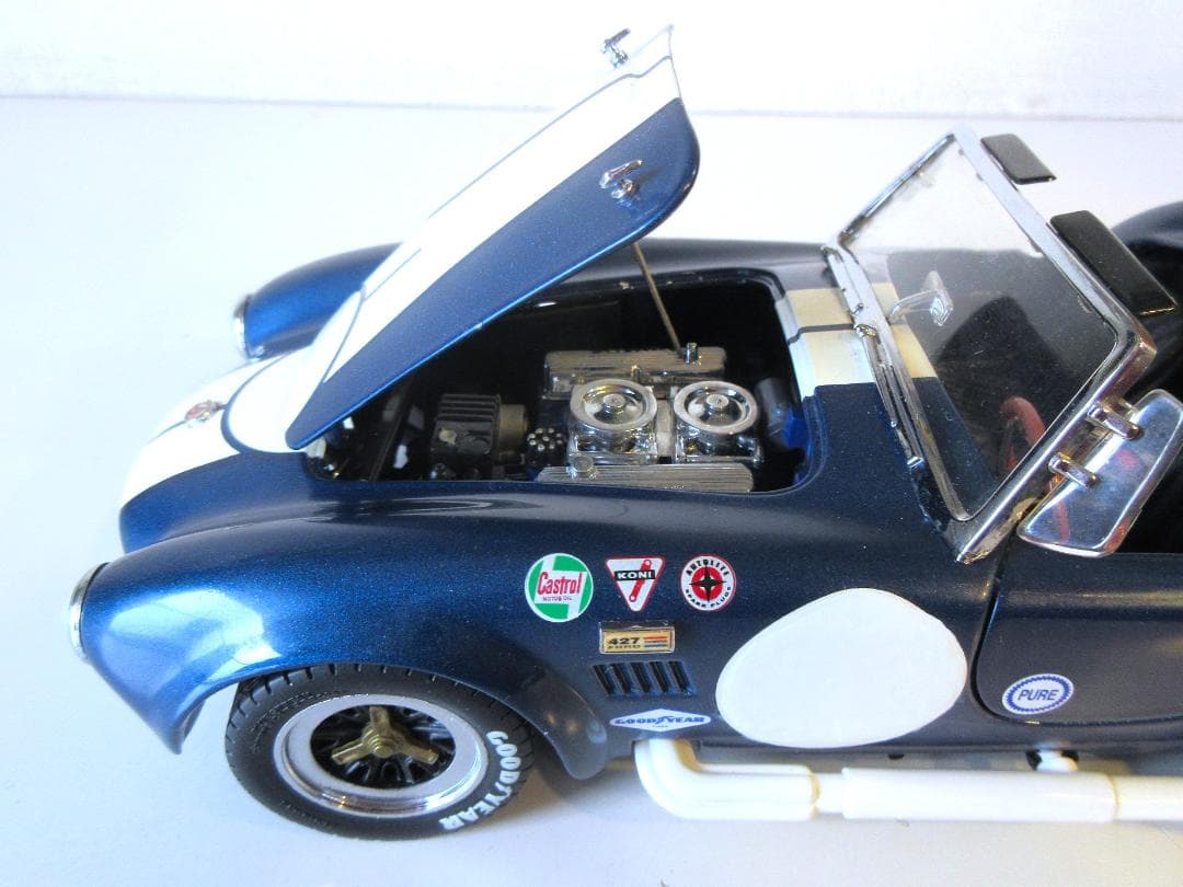 特価 京商 (1/18) コブラ 427S/C②