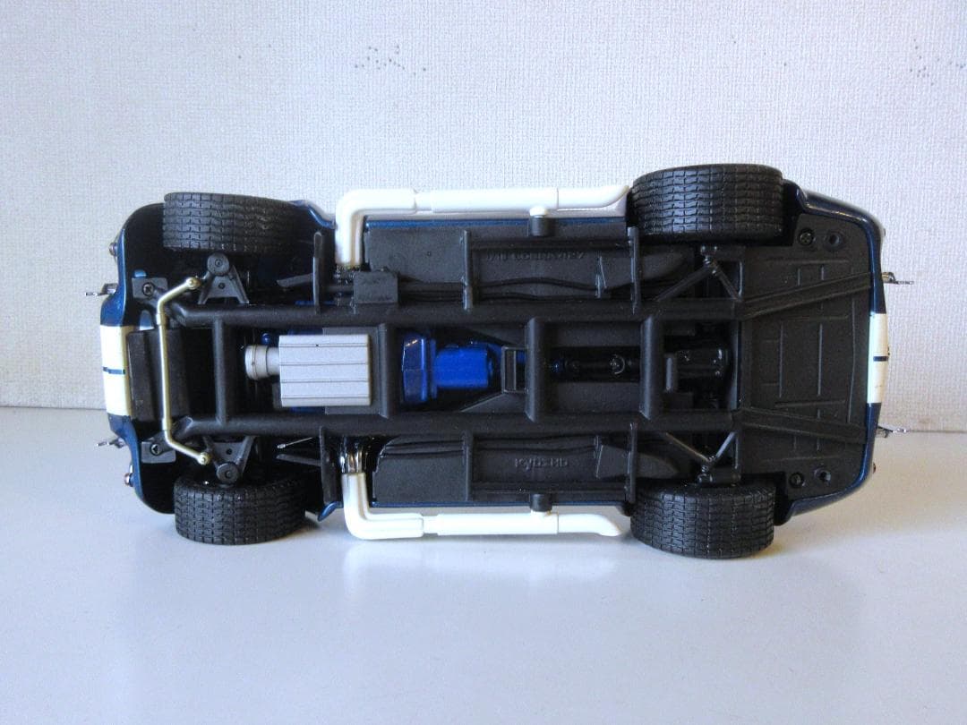 特価 京商 (1/18) コブラ 427S/C②