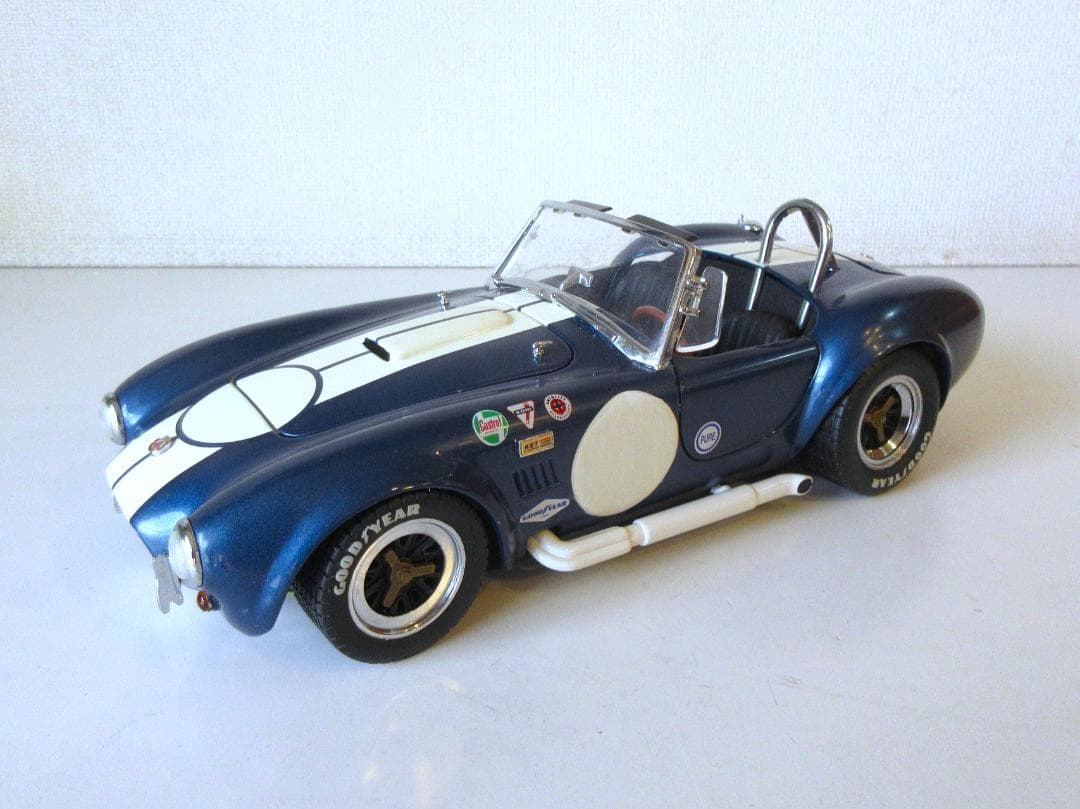 特価 京商 (1/18) コブラ 427S/C②