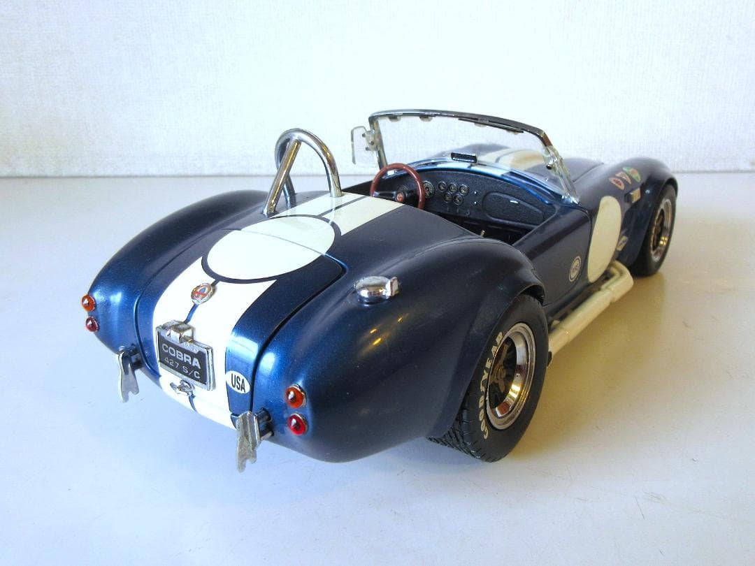 特価 京商 (1/18) コブラ 427S/C②