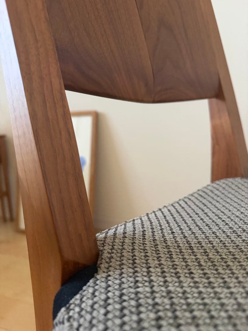 【カリモク家具】　ダイニングチェア②