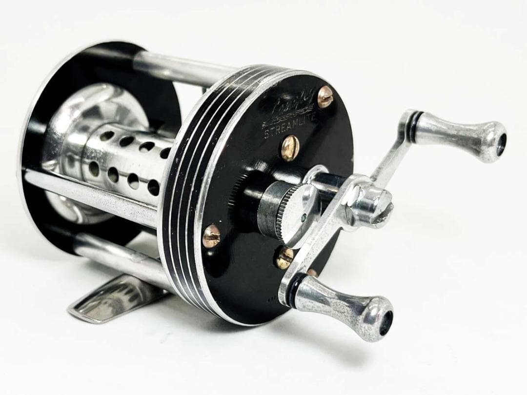 Langley STREAMLITE 310KC！ 軽量！ダイレクトリール！