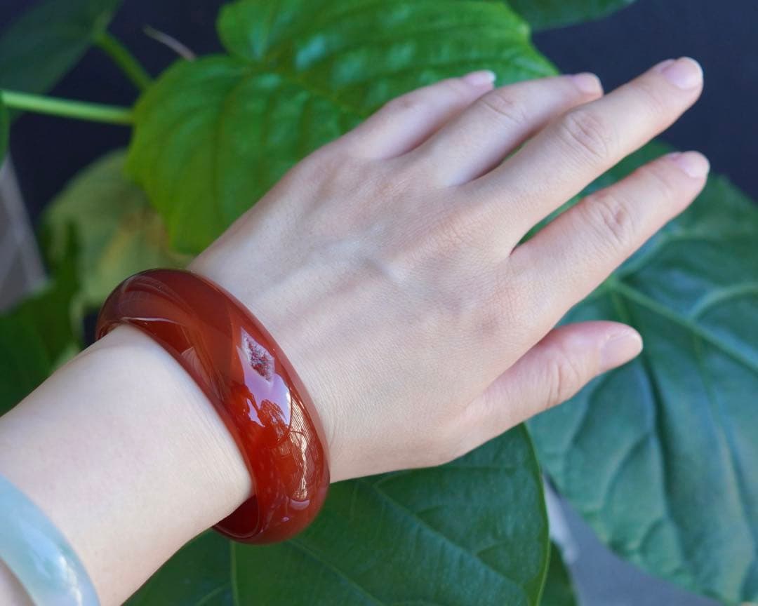 ❄メノウ カルセドニー 玉髄 バングル　腕輪　 新品 0058