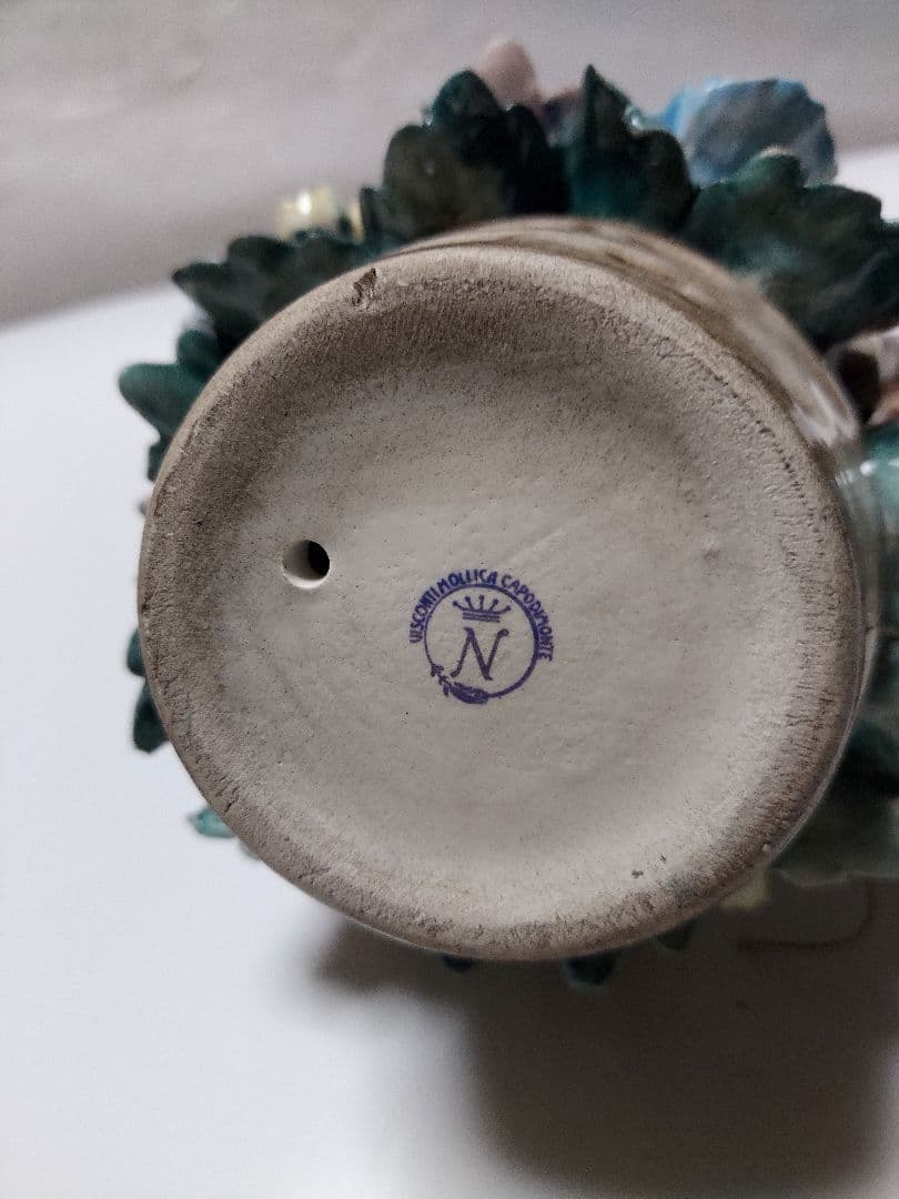 陶器　置物　花　ビスコンティモリカ