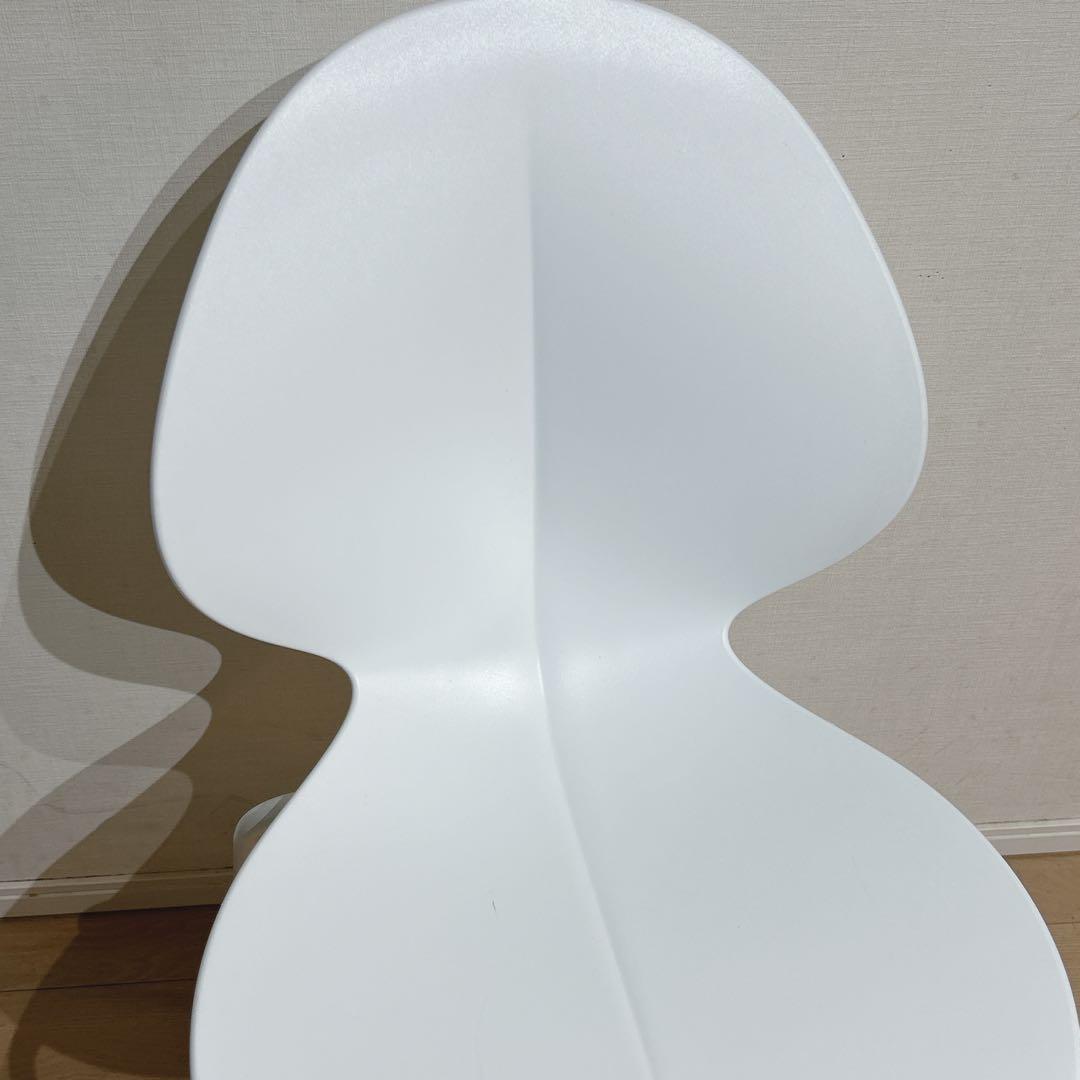 カリガリス　バジルチェア定価26,000円位①