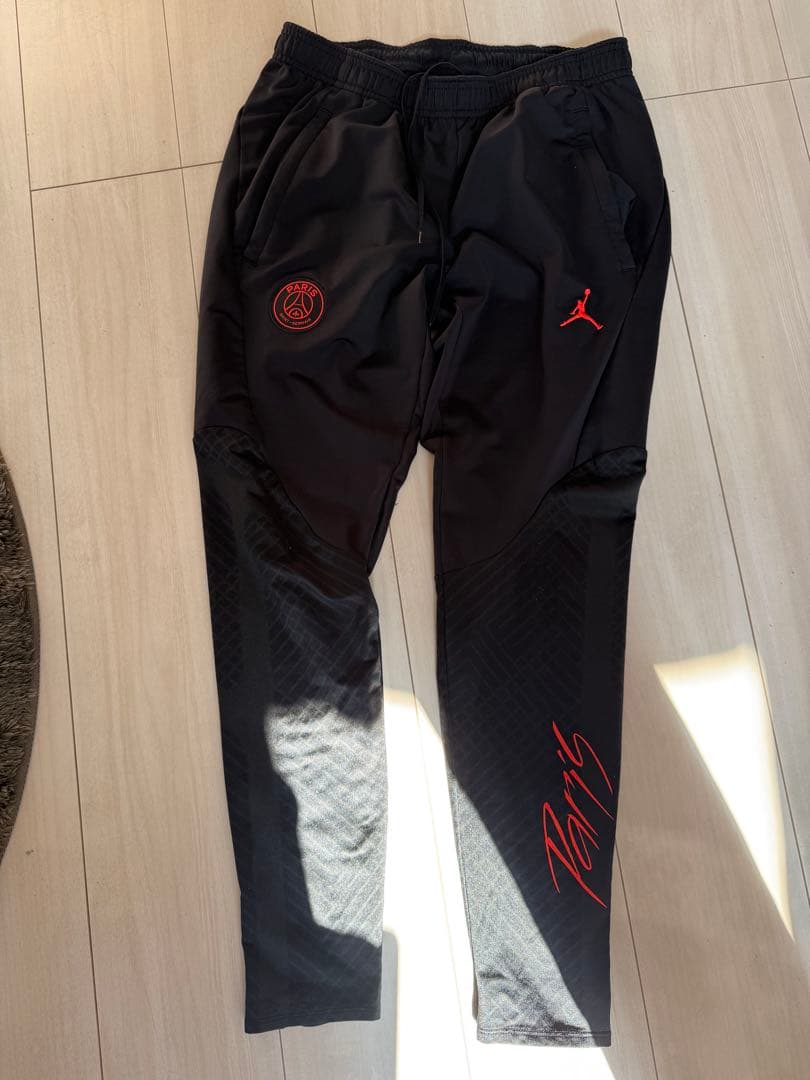 PSG NIKEトレーニングジャージ上下　Mサイズ