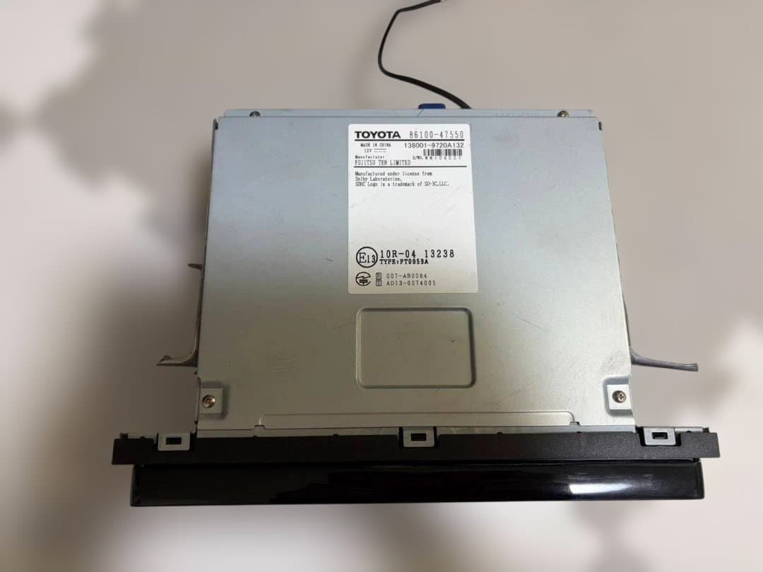 TOYOTA　dszt-yc4t カーナビ用ディスプレイ 9インチ