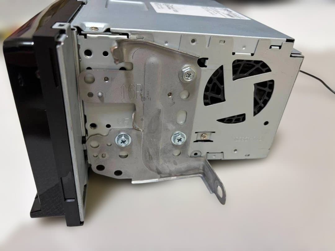 TOYOTA　dszt-yc4t カーナビ用ディスプレイ 9インチ