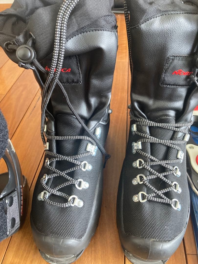 ショートスキー(ファン)ボード板と収納ケースとソフトブーツ26or27cmセット