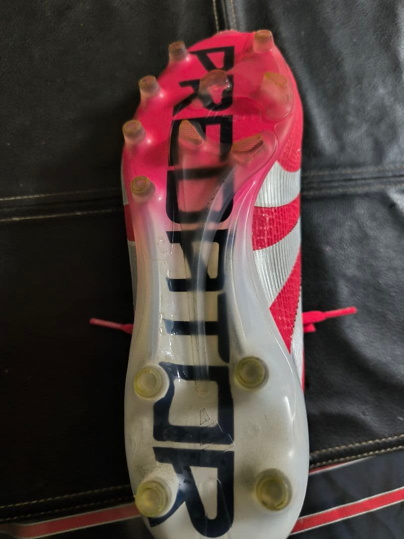 【3/28 17時までの価格】アディダス　プレデターエリート　ag　27.5cm