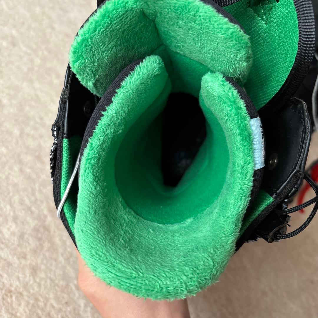 burton スノーボードブーツ 女性用 ブラック/ホワイト/グリーン