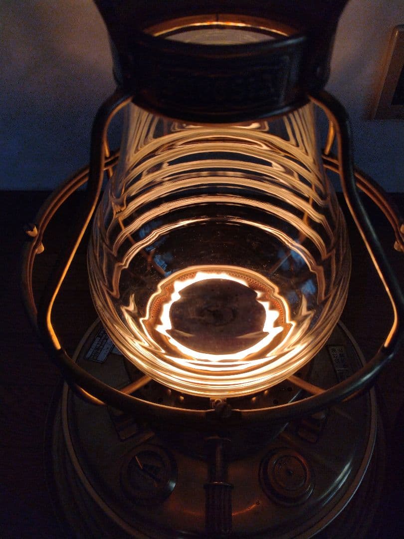 クラシック真鍮石油ストーブ