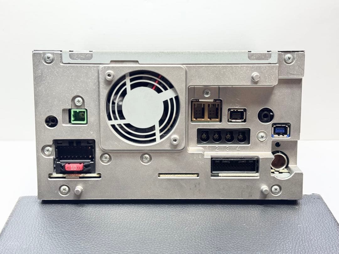 タッチパネル新品 C9P9 新品ファン 2015年地図データ NVH-0228