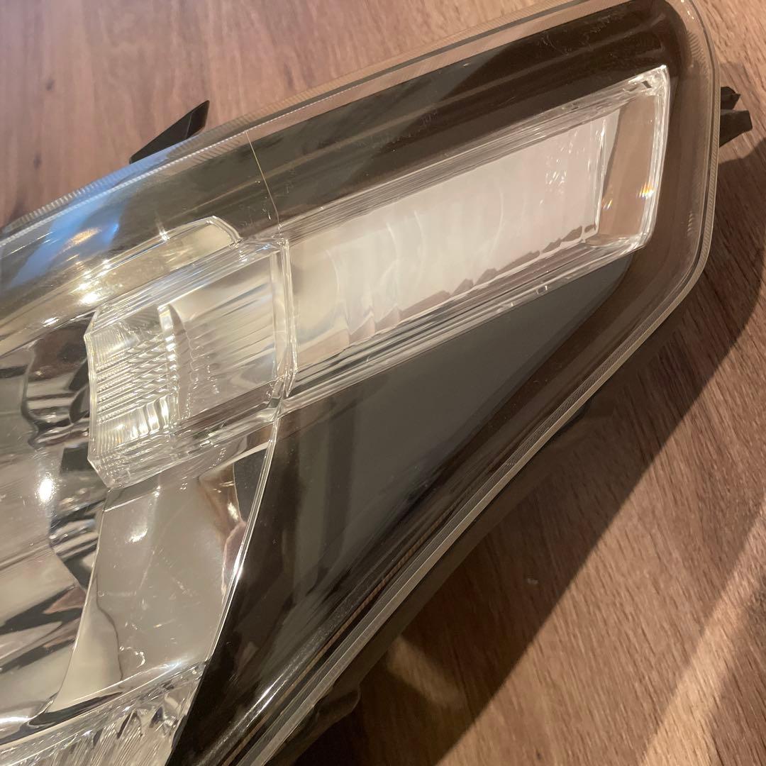 【美品】アルファード20後期 最終型ヘッドライト左側 割れ無しANH20