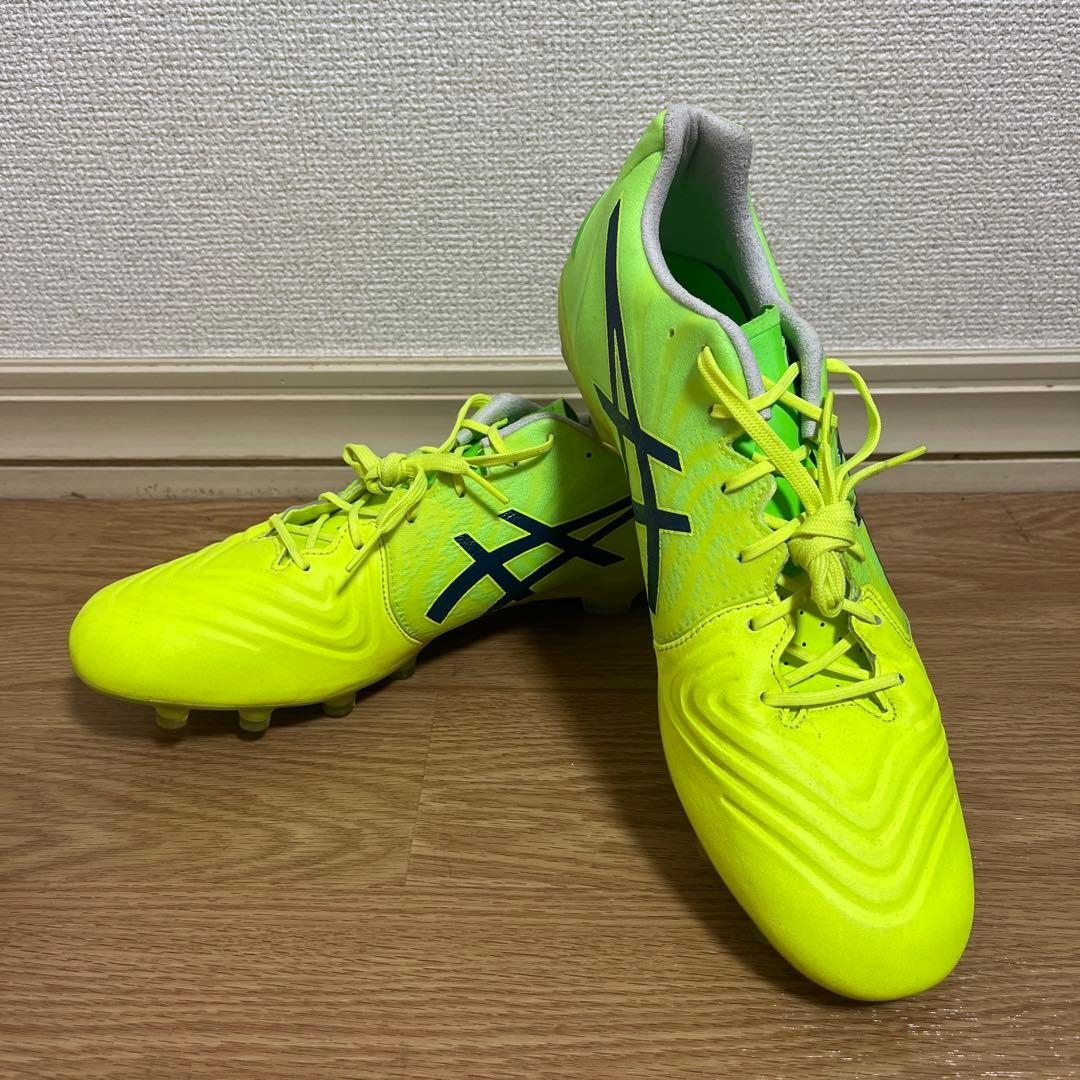 シューズ asics ULTREZZA