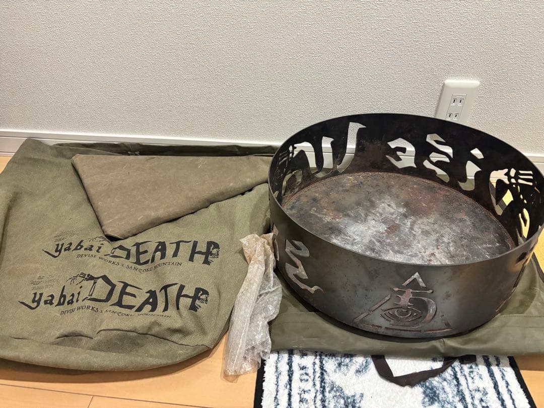 Device works 焚き火台