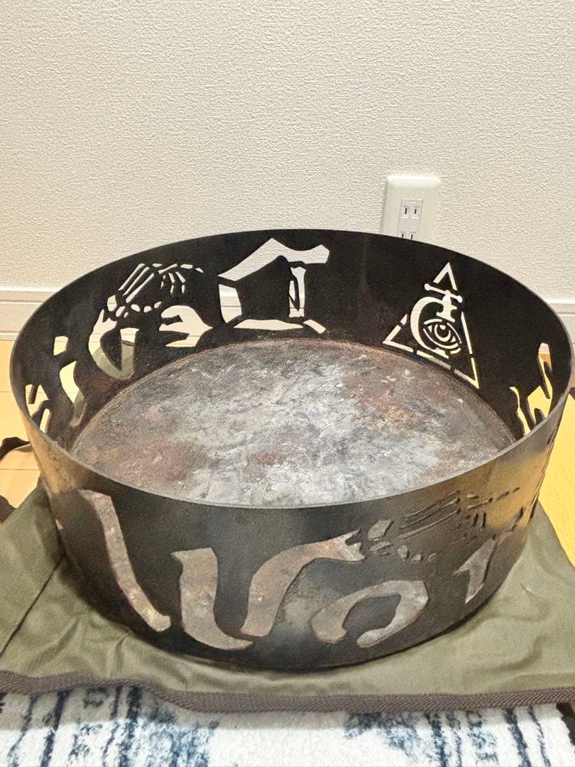 Device works 焚き火台