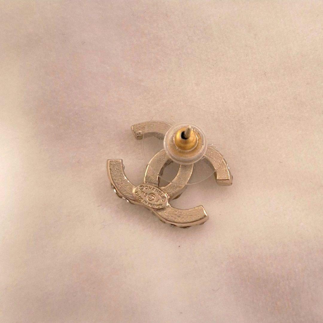 シャネル　CCロゴピアス　片耳用