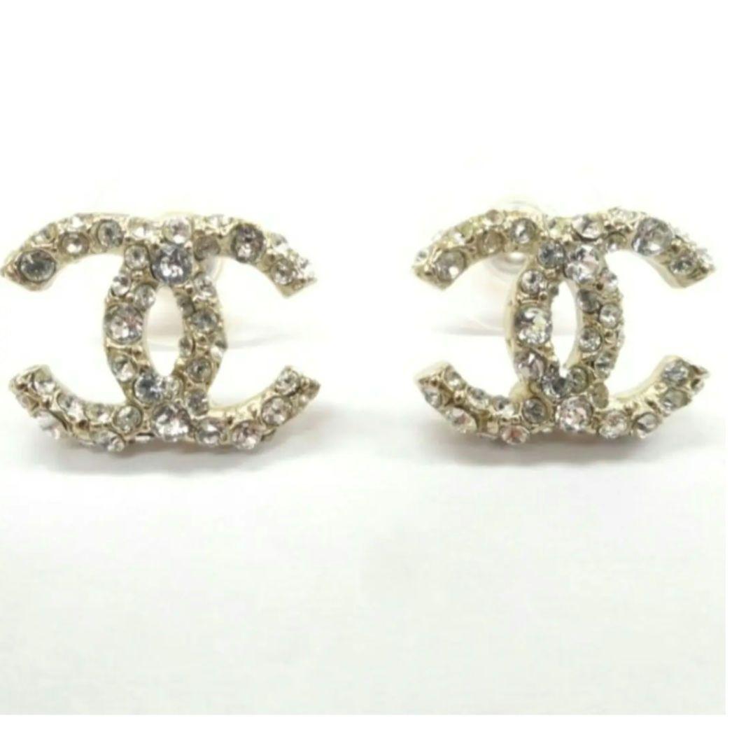 シャネル　CCロゴピアス　片耳用